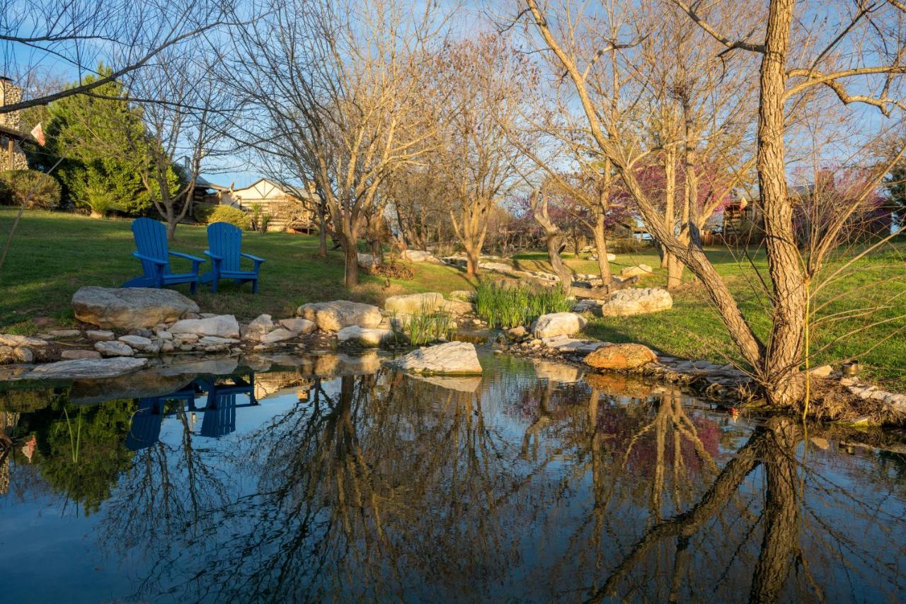 פרדריקסברג Barons Creekside Resort מראה חיצוני תמונה