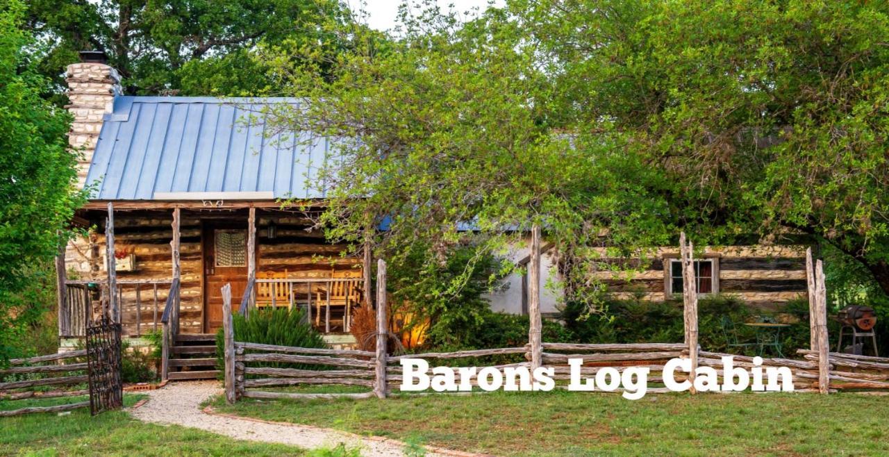 פרדריקסברג Barons Creekside Resort מראה חיצוני תמונה