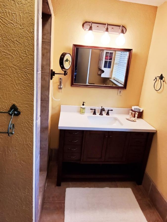 פרדריקסברג Barons Creekside Resort מראה חיצוני תמונה